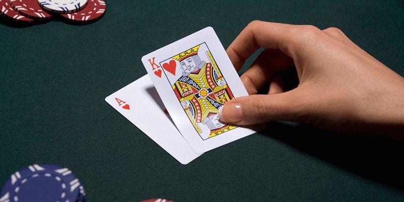 Chơi Poker Là Gì? 5 Vòng Đánh Bài Poker Dễ Hiểu Nhất